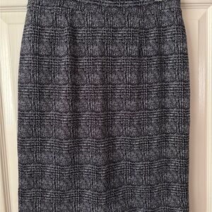 41 Hawthorn Charcoal Checkered Pencil Skirt